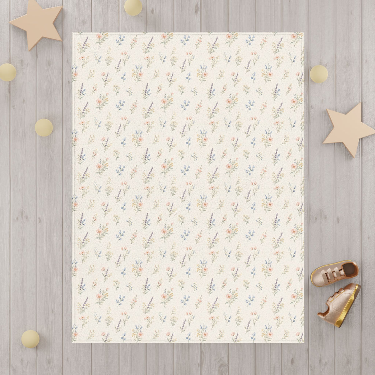 Floral Sprig Toddler Blanket — Soft Neutral Throw